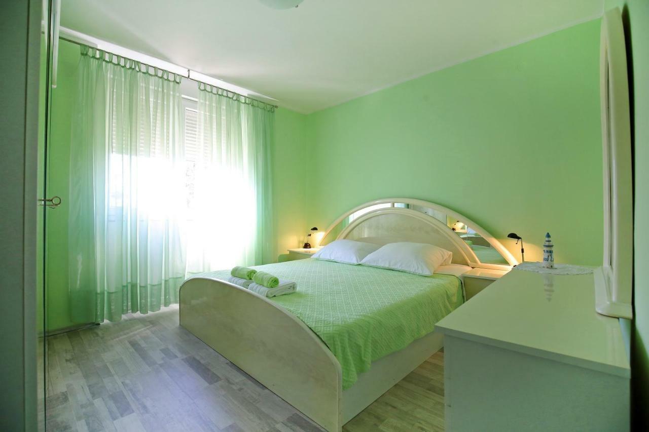 Good Vibes Apartment Zara Esterno foto
