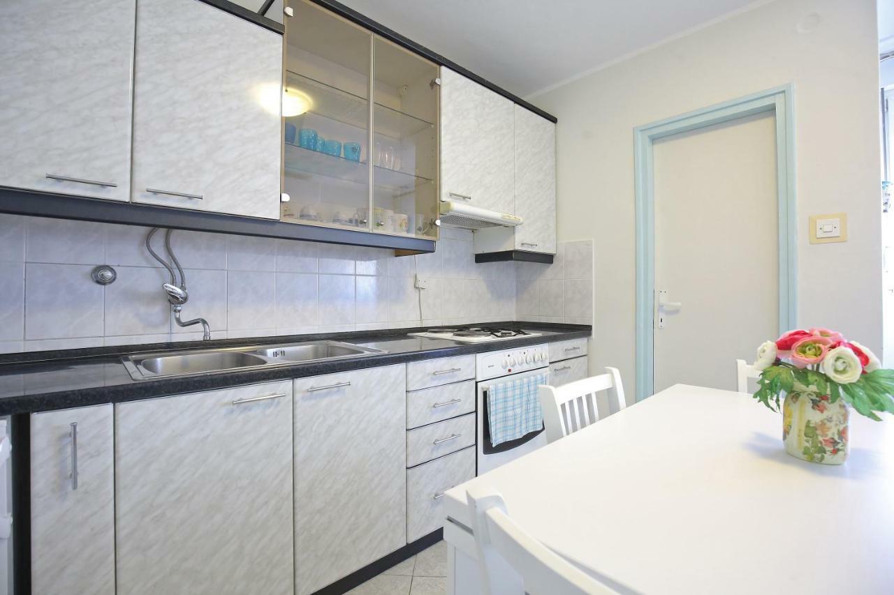 Good Vibes Apartment Zara Esterno foto